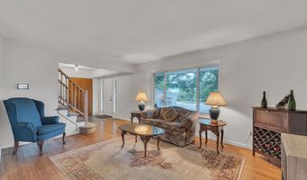2840 Tuebingen Pkwy, Ann Arbor, MI 48105