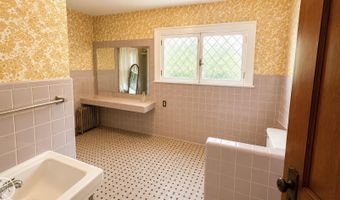 73875 Fulton Ave, Armada, MI 48005