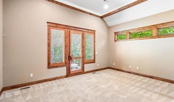 7270 NW 23rd St, Ankeny, IA 50023