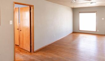 204 Acoma Dr, Clovis, NM 88101