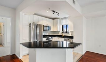 851 N GLEBE Rd 1011, Arlington, VA 22203