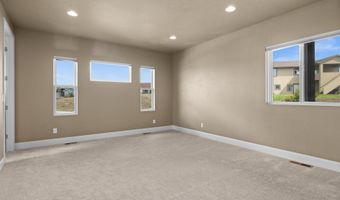 2819 Palmer Dr, Casper, WY 82601