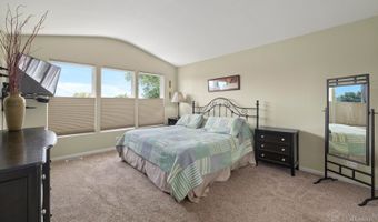 1 Parkside Ct, Algonquin, IL 60102