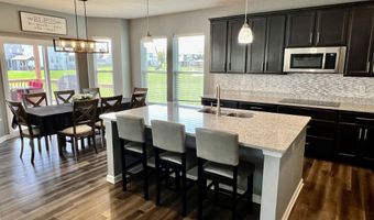 4205 Hunt Club Pkwy, Bargersville, IN 46106