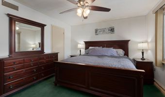 44 Clapboard Ridge Rd, Danbury, CT 06811