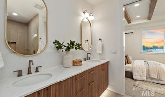 3243 W Moore St, Boise, ID 83702