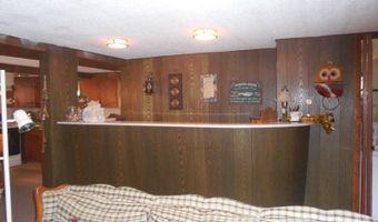 833 S 7th St, Albion, NE 68620