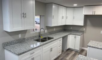 13584 Garden Way, Athens, AL 35611