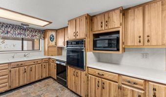 23680 W COLEMAN Dr, Congress, AZ 85332
