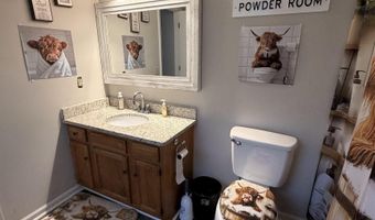 238 S Edmondson St, Albertville, AL 35950