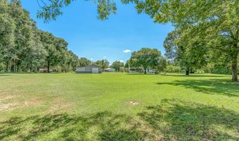 1401 Greenwood Rd, Baker, FL 32531