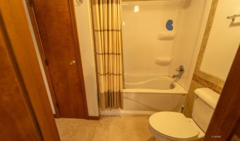 7533 Selby Rd, Athens, OH 45701