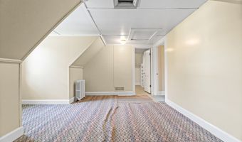 1134 Glamorgan St, Alliance, OH 44601