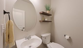 1553 NW Lewis St, Bend, OR 97703