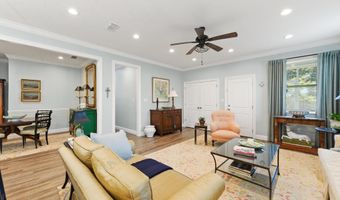 404 Ramaux St, Bay St. Louis, MS 39520
