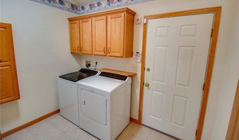 101 Serenity Dr, Alton, IL 62002