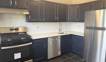 1218 PERRY St NE 202, Washington, DC 20017