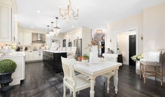 470 Sylvan Ct, North Kingstown, RI 02874