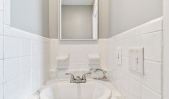 1201 Elm Cir, Albertville, AL 35950