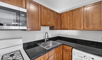 3111 NAYLOR Rd SE 104, Washington, DC 20020