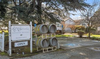 8424 Sinesky Way, Elk Grove, CA 95757