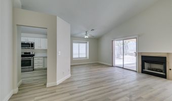 8664 Buttercreek Way, Las Vegas, NV 89117