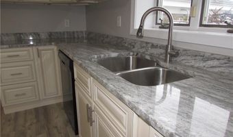 77 Seventh St, East Providence, RI 02914
