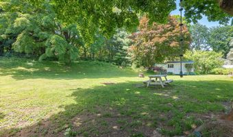 28 Garella Rd, Bethel, CT 06801