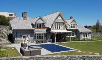 294 Ocean Ave, Newport, RI 02840