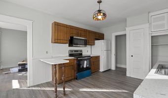 50 Hillside Pl, Bristol, CT 06010
