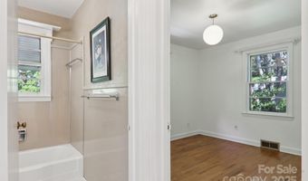 68 Mulberry Ct, Arden, NC 28704