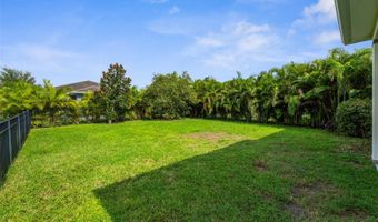 6909 OLD BENTON Dr, Apollo Beach, FL 33572