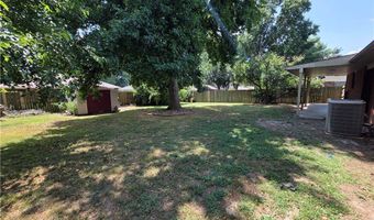 1806 Lawrence St, Bentonville, AR 72712
