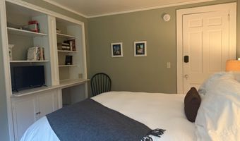 2 Lookout Point Rd, Bar Harbor, ME 04609