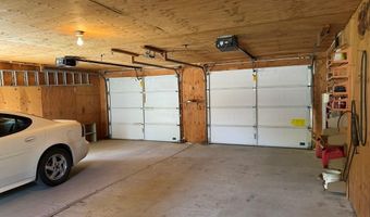 425 River Dr, Challis, ID 83226