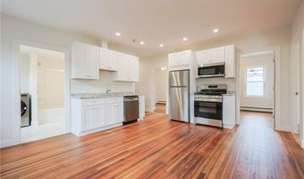 529 Wood St 2, Bristol, RI 02809