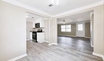 1461 Irish Hill Dr, Biloxi, MS 39530