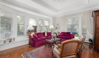 20 Berkeley Ave 2, Newport, RI 02840