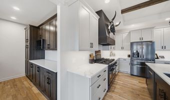 18228 London Ave, Beatrice, NE 68310