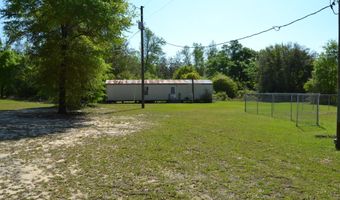 214 Lakepoint Rd, Alford, FL 32420