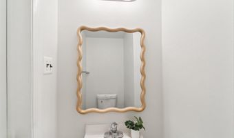 4906 VAN WALBEEK Pl, Annandale, VA 22003