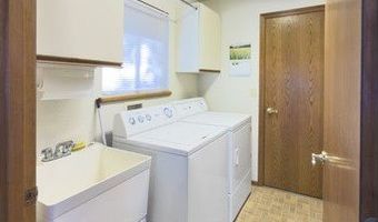17264 MOUNTAIN Dr, Brookings, OR 97415