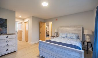 319 Harmons Corner Rd, Auburn, ME 04210