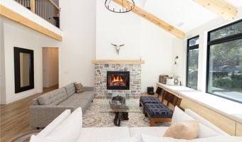 38948 Seven Oaks Rd, Angelus Oaks, CA 92305
