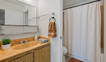 1459 Akamai St, Kailua, HI 96734