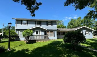 1005 3rd St, Britton, SD 57430