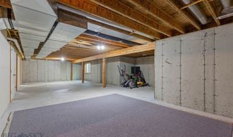 87 Clinton Ln, Belgrade, MT 59714