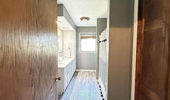 237 E Dahlstrom Ave, Appleton, MN 56208