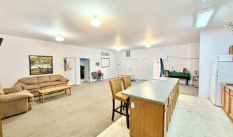 215 Palmer St, Battle Mountain, NV 89820