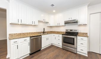 30718 Symphony Ln, Albany, LA 70711